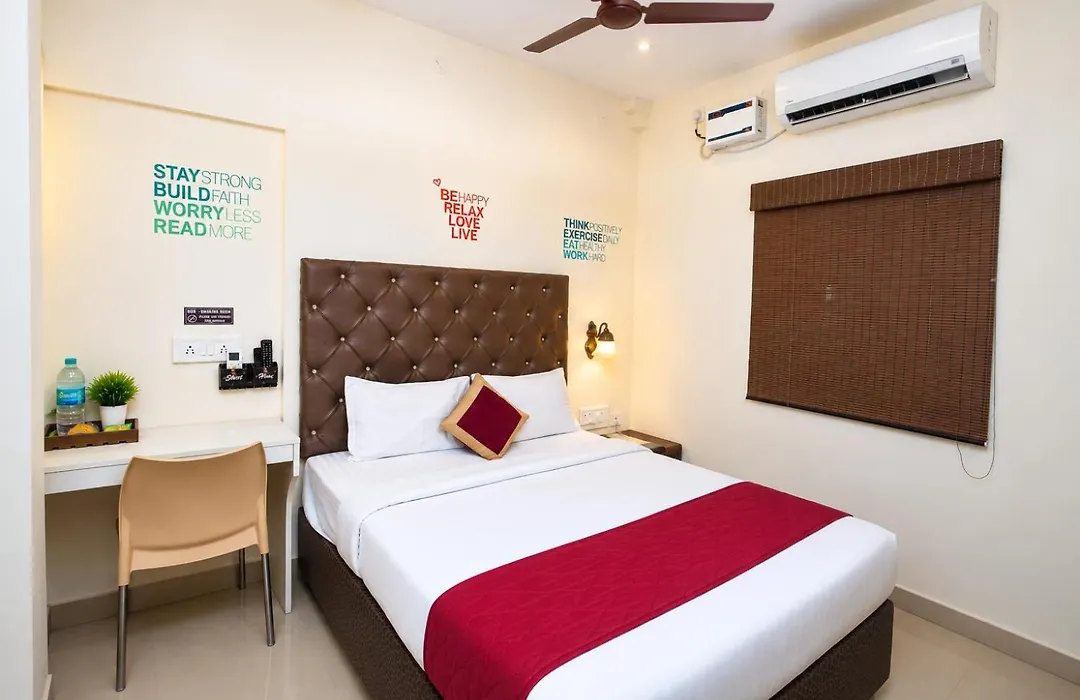 Zingle Stay Airport Hotel-1